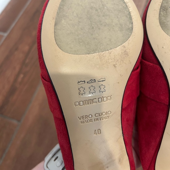 Vero Cucio size 40 leather suede red kitten heels - Picture 5 of 5